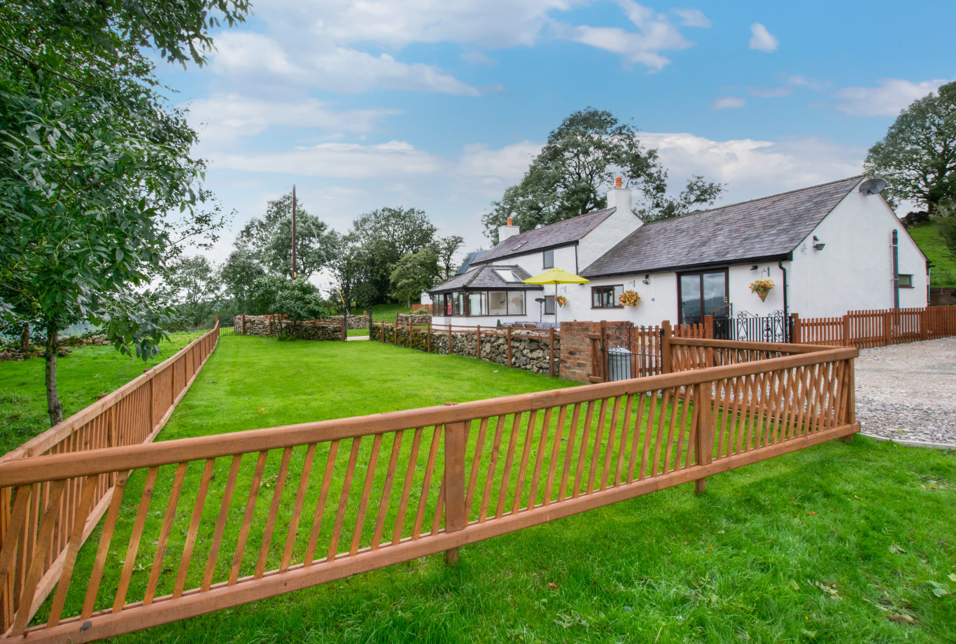 Top Y Nant (BOW190) Original Cottages